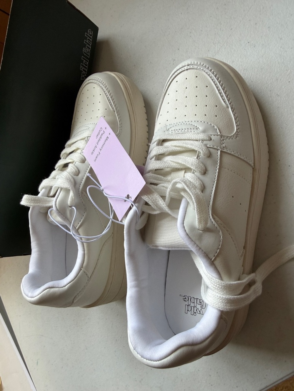 wild fable White Women’s Platform Sneakers